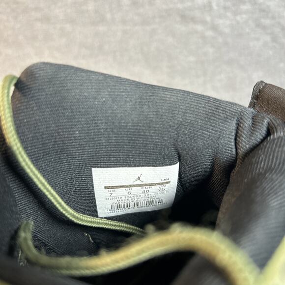 Nike Air Jordan 12 Retro CP3 Class of 2003 Olive Green Men’s Size 7 130690-301 - Picture 9 of 13